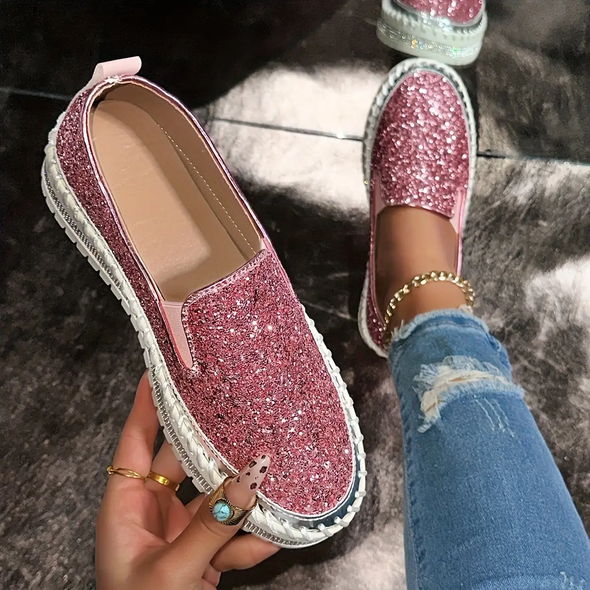 Women's Elegant Sequin Slip-On Flats - Comfortable TPR Sole Non-Slip All-Season Fashion Sneakers with Metallic Toe Detail Casual Wear Black Shoes