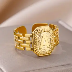 14k gold-plated letter rings for men and women, couple jewelry, gift, suitable for everyday wear and parties.