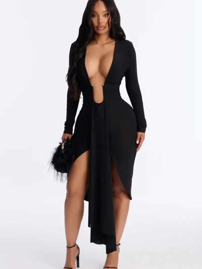 and black dress A-Line Tulle Satin Black/White Long Prom Dress. Black Long Formal Dress US 2 / Black/White
