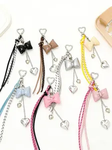 Weaving Flower Themed Keychain, Trendy Cute Keychain - Paired With Hearts, Small Flower Decorations, And Color Blocking Hanging Ropes, Woven Fabric Flowers, Heavy-Duty Art Flower Design Keychain, Valentine's Day, Mother's Day, And Birthday Gifts