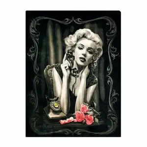 8lb Heavyweight Soft Queen Blanket, Officially Licensed, Marilyn Monroe Throw