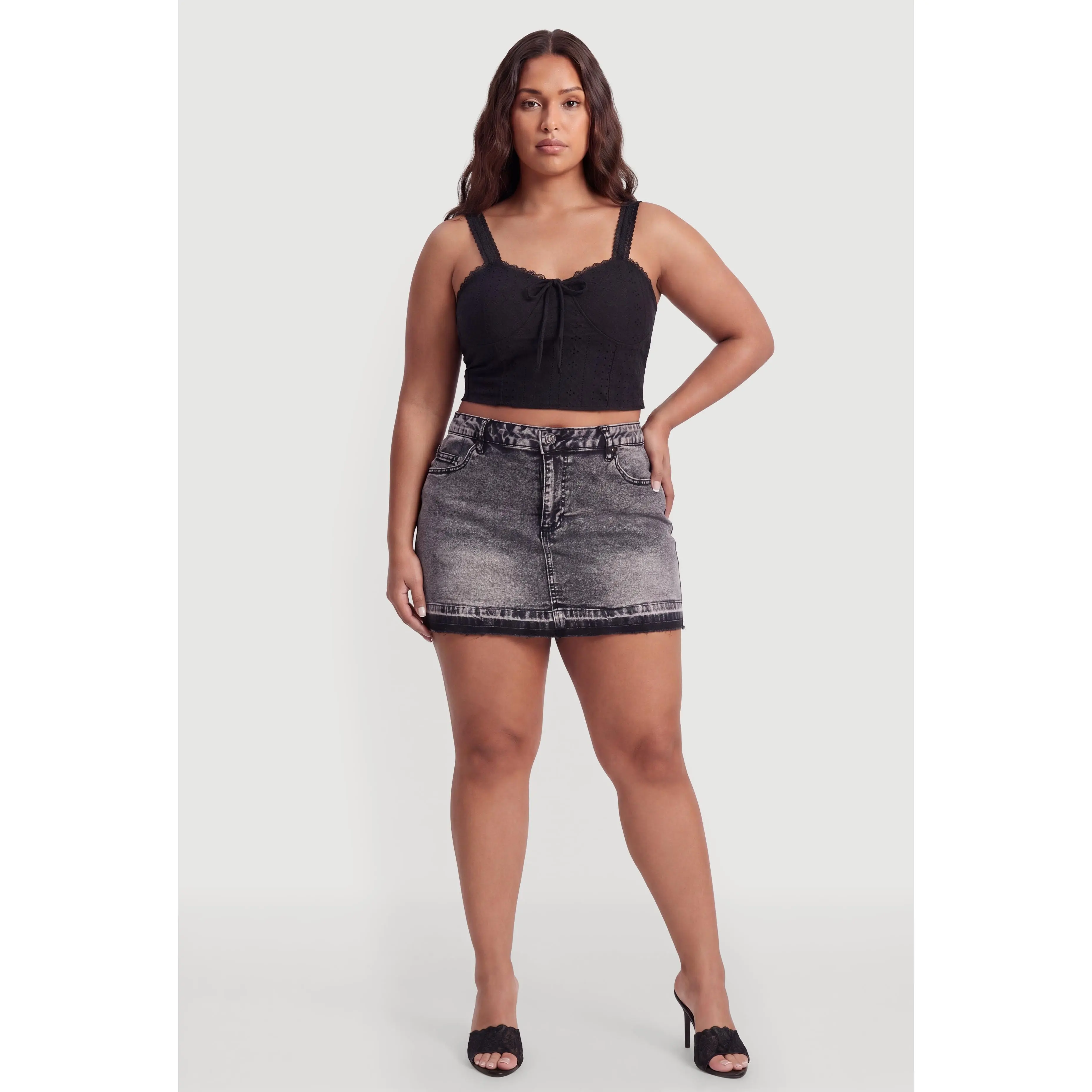 Plus Size Eyelet Cropped Bustier Top