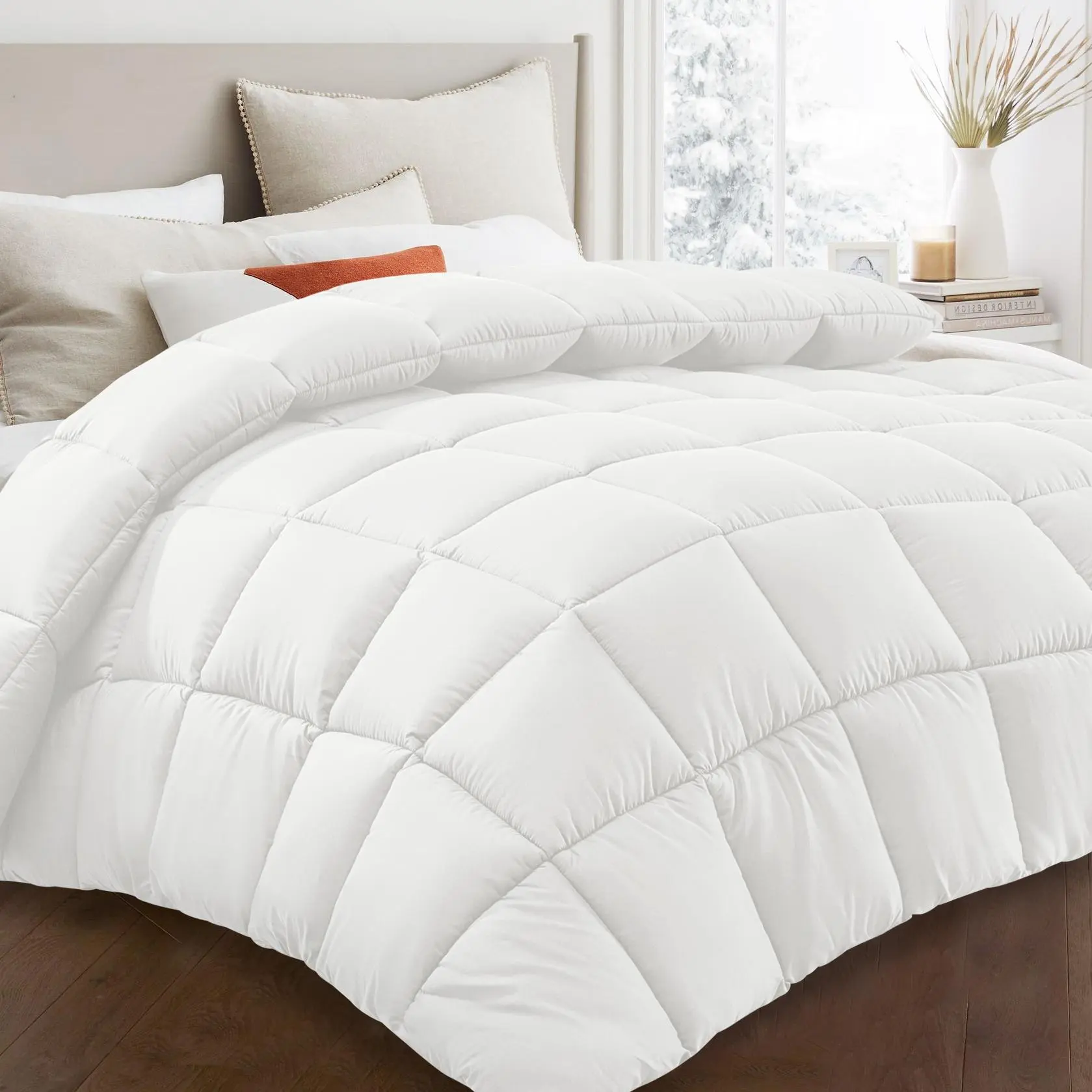 White - Square Checkered Quilt