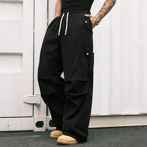 Men’s American high-street cargo work pants for summer—casual, loose fit, wide straight legs, athletic long pants