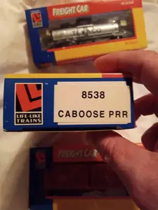 Life-Like Trains Pennsylvania RR Freight Car Caboose 8538 HO Scale Brown #11503