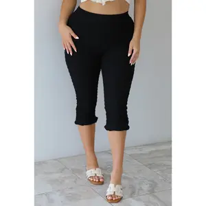The Earle Capri Pants: Black