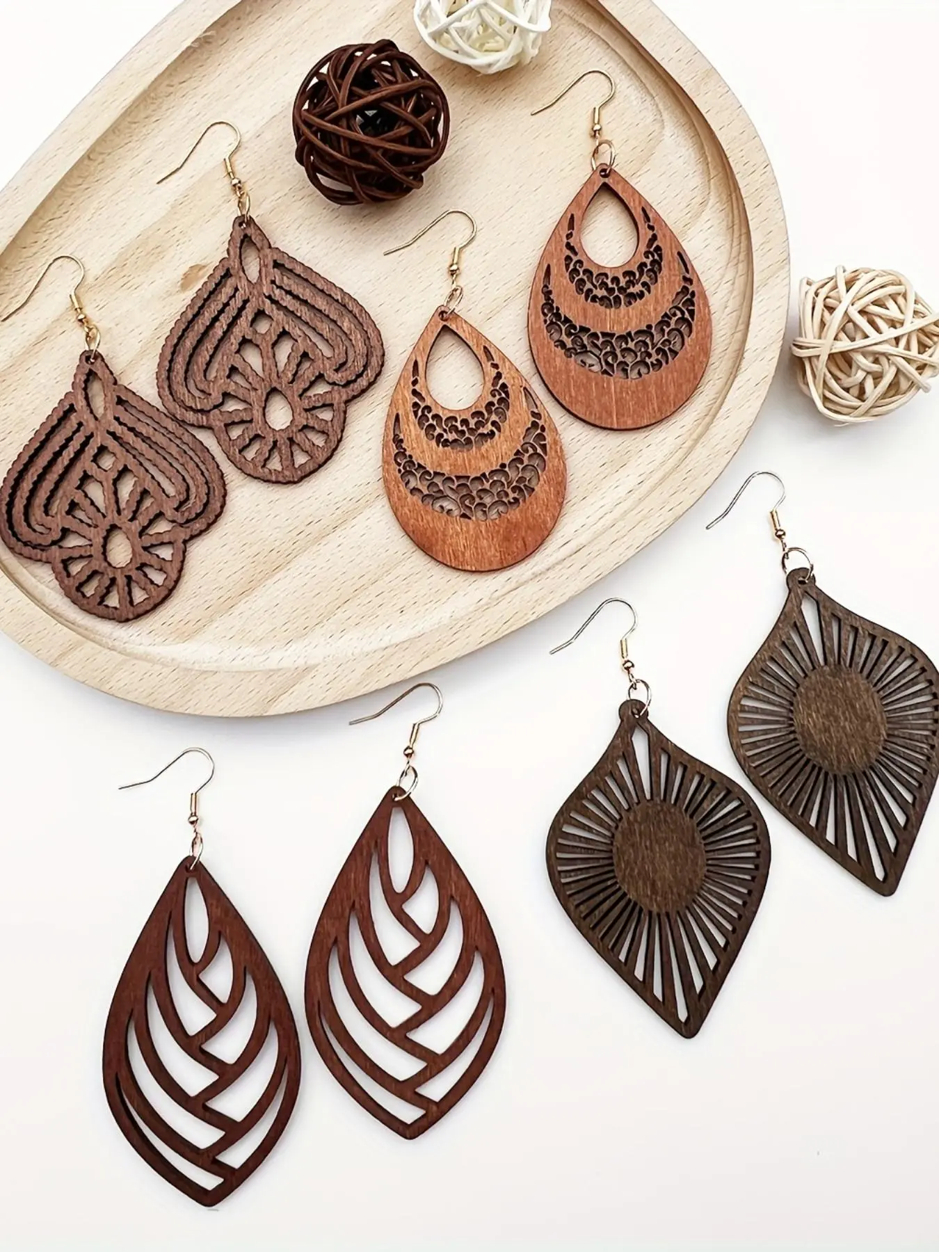 Boho Style Hollow Out Leaf & Water Drop Design Dangle Earrings, Bohemian Earrings, Fashion Jewelry for Party, Daily Clothing Decor, Trendy All-match & Exquisite Jewelry for Birthday Gift, Trendy Fashionable Accessories