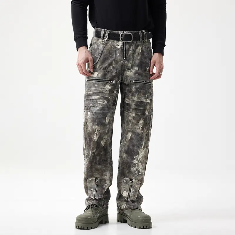Vintage distressed camo straight-leg cargo pants; faded, patchy camouflage; multiple metal zipper pockets; knee ruched stripe detail; waist chain decoration; high-waisted loose baggy techwear trousers; Y2K street unisex casual denim cargo pants.