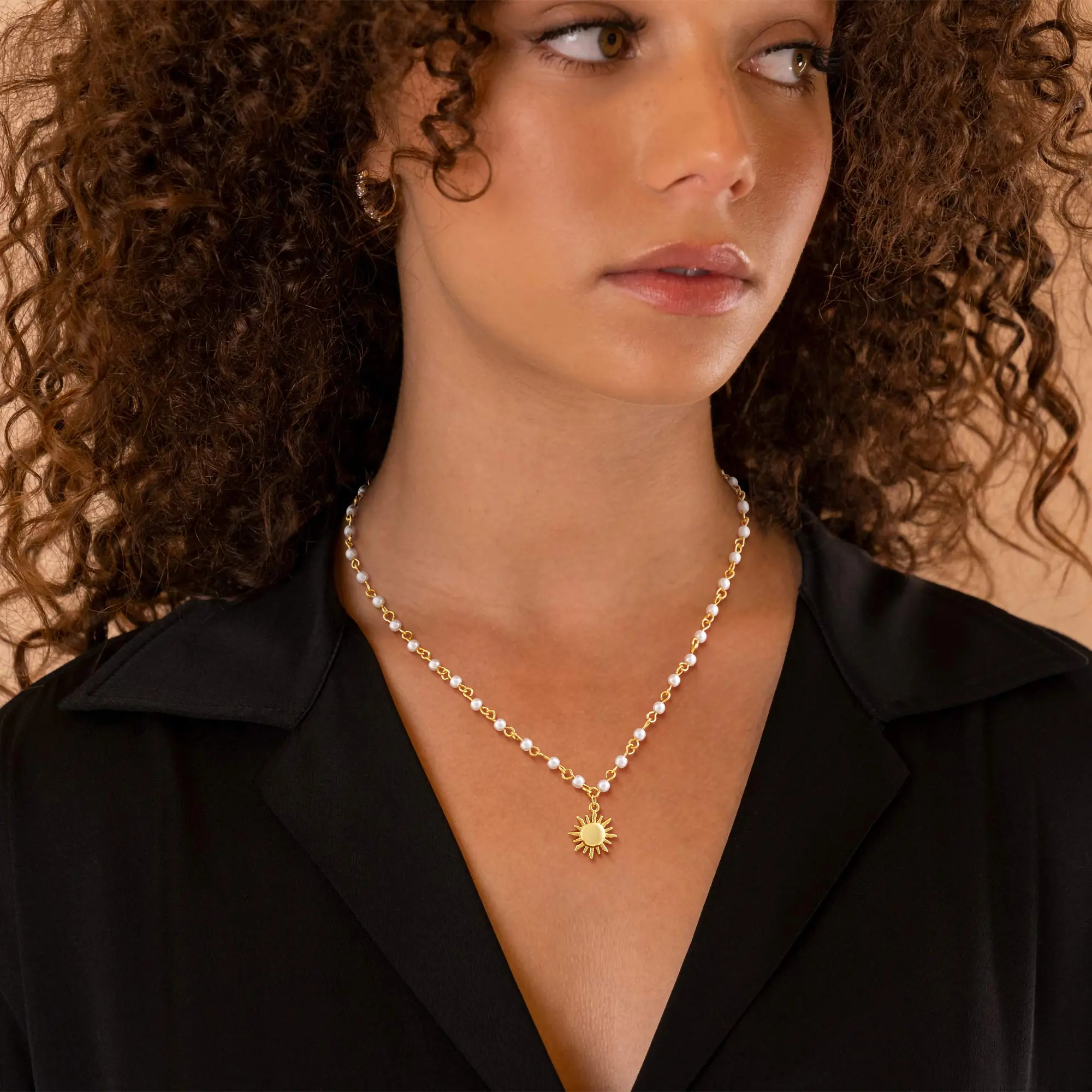 Tewiky Greenish Spring Jewelry Sun Charm Necklace for Women Gold-Tone Plated Boho Pendant Adjustable Stainless Steel Choker with Pearl Accents Celestial Wedding Sunshine Jewelry Unique Present for Best Friend,Valentine's Day Gift