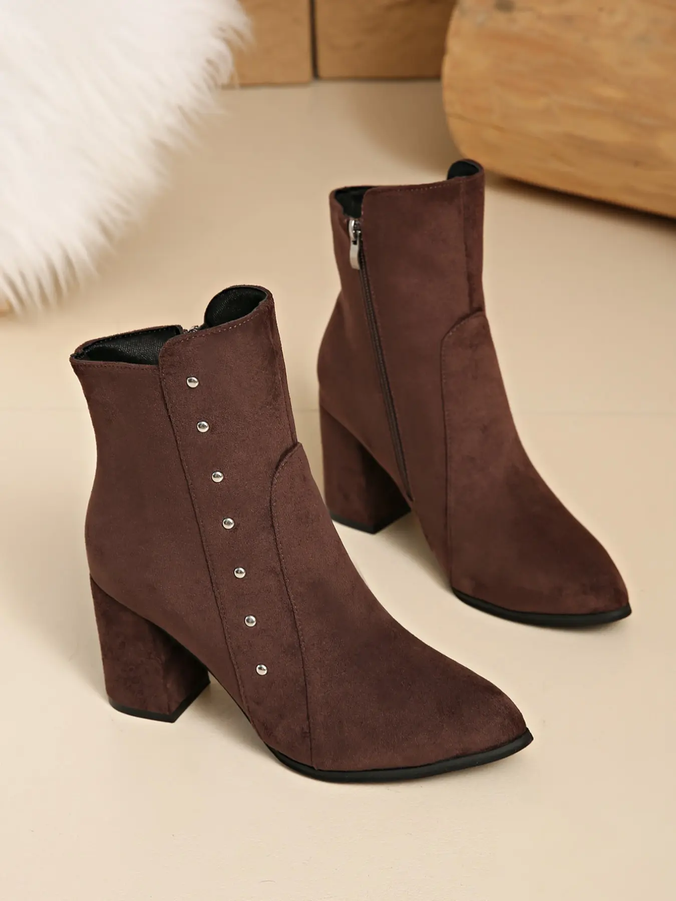 New Side Metal Studs Chunky Heel Ankle Boots, Boot Heels, Thick Heeled Boots, Studded Boots, Comfortable Versatile Slimming Design Women Shoes, Casual Elegant Fashion Booties, Winter Booties, Ankle Boots With Heel, Fashionable Boots