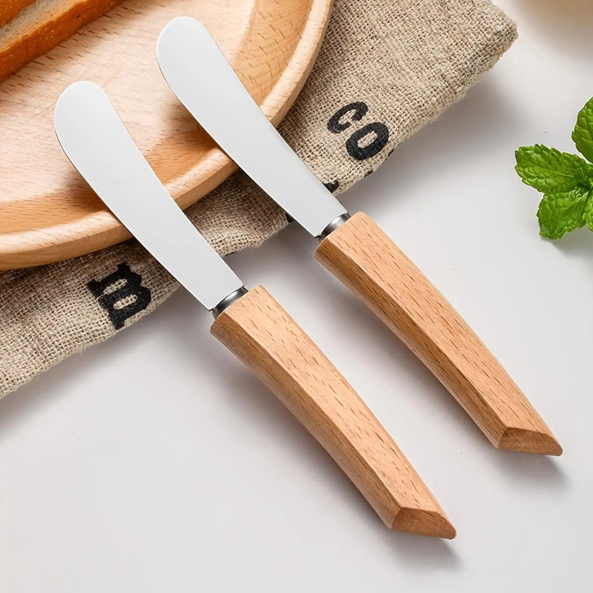 1pc/2pcs Stainless Steel Butter Knife, Western Dining Utensil, Bread and Jam Knife, Wooden Handle Butter Spreader, Icing Knife, Cream Scraper