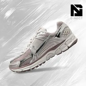Nike Vomero 5Metallic Silver Platinum Violet (Women's)– Women's Lifestyle Sneakers – shoes for woman -Vintagen - Running Shoes, Lightweight Shock-Absorbing Comfort, Breathable Everyday Fit, Gym Training to Street Casual Wear - back to school -HV6417 001