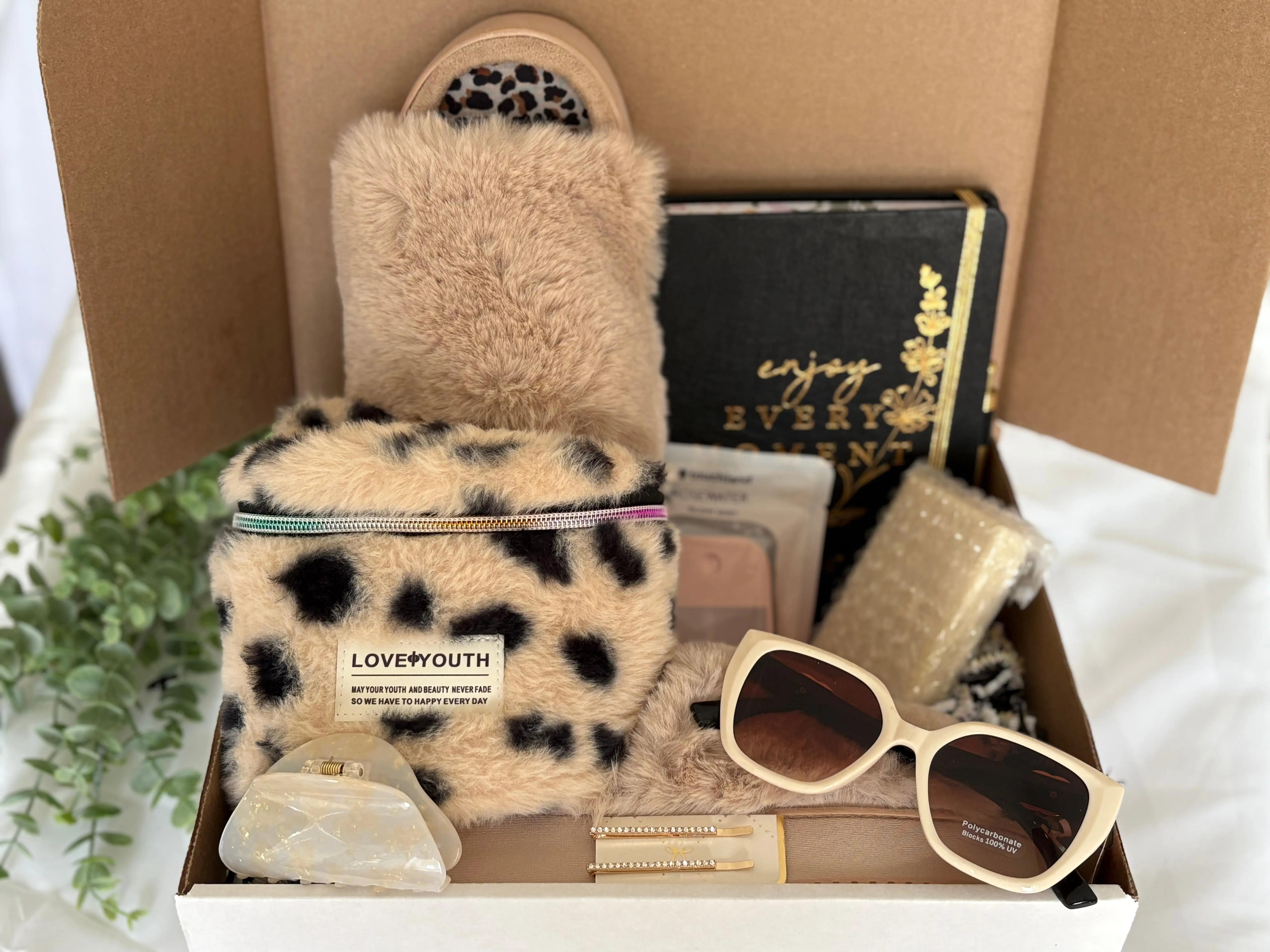 Proposal Gift Box: Luxury Rose Gold & Black Edition Customizable