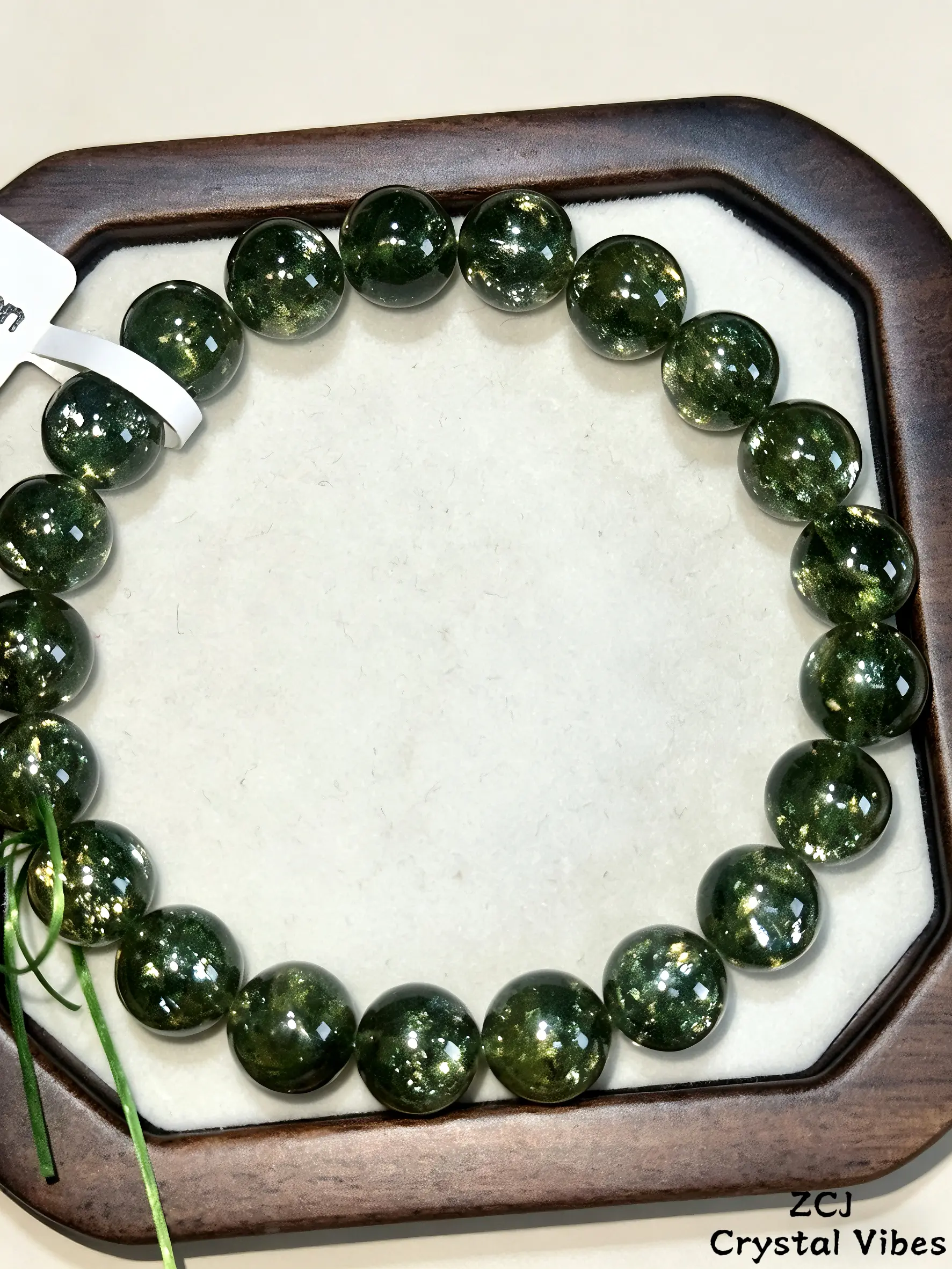 ZCJ Natural Green Emerald Crystal Bracelet - Beautiful Bracelets with Vivid Inclusions, Elegant Gemstone Bangle for Daily Wear