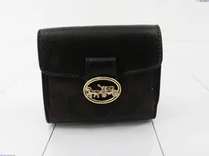 Pre-owned coach leather Small Leather Goods Signature Wallet 7250