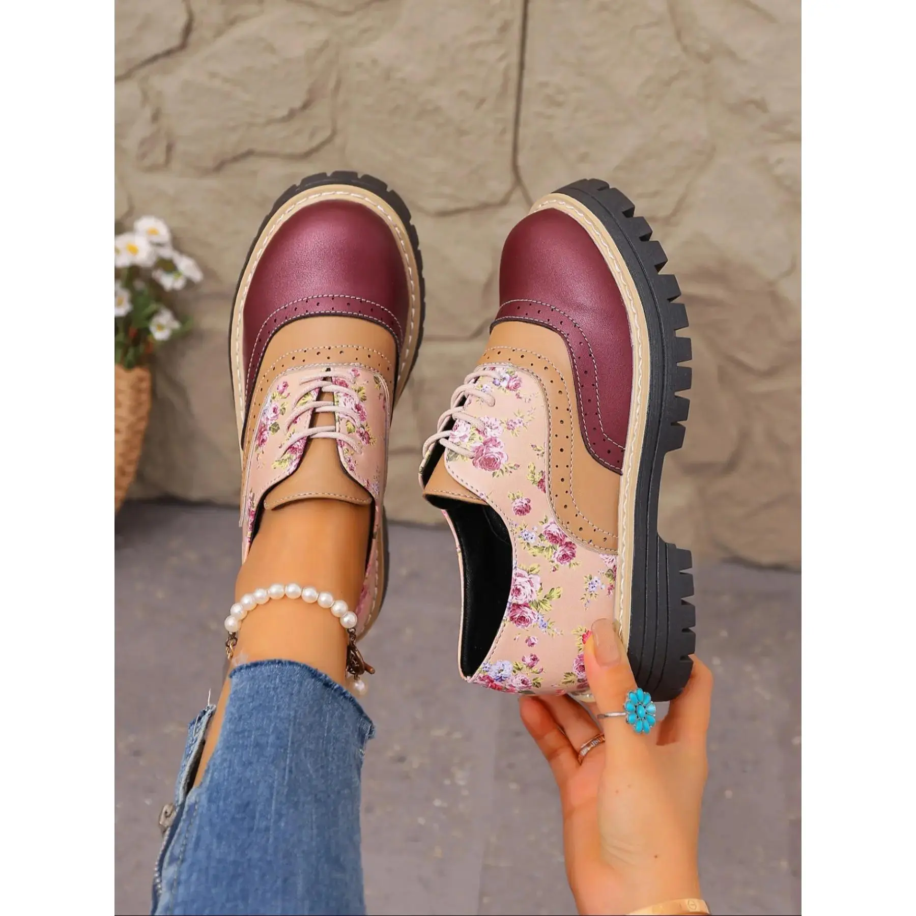 Women's Brogue Block Heel Retro Shoes - PU Leather, Thick Rubber Sole, Casual Business Everyday Wear, Elegant Fashion Trend Design