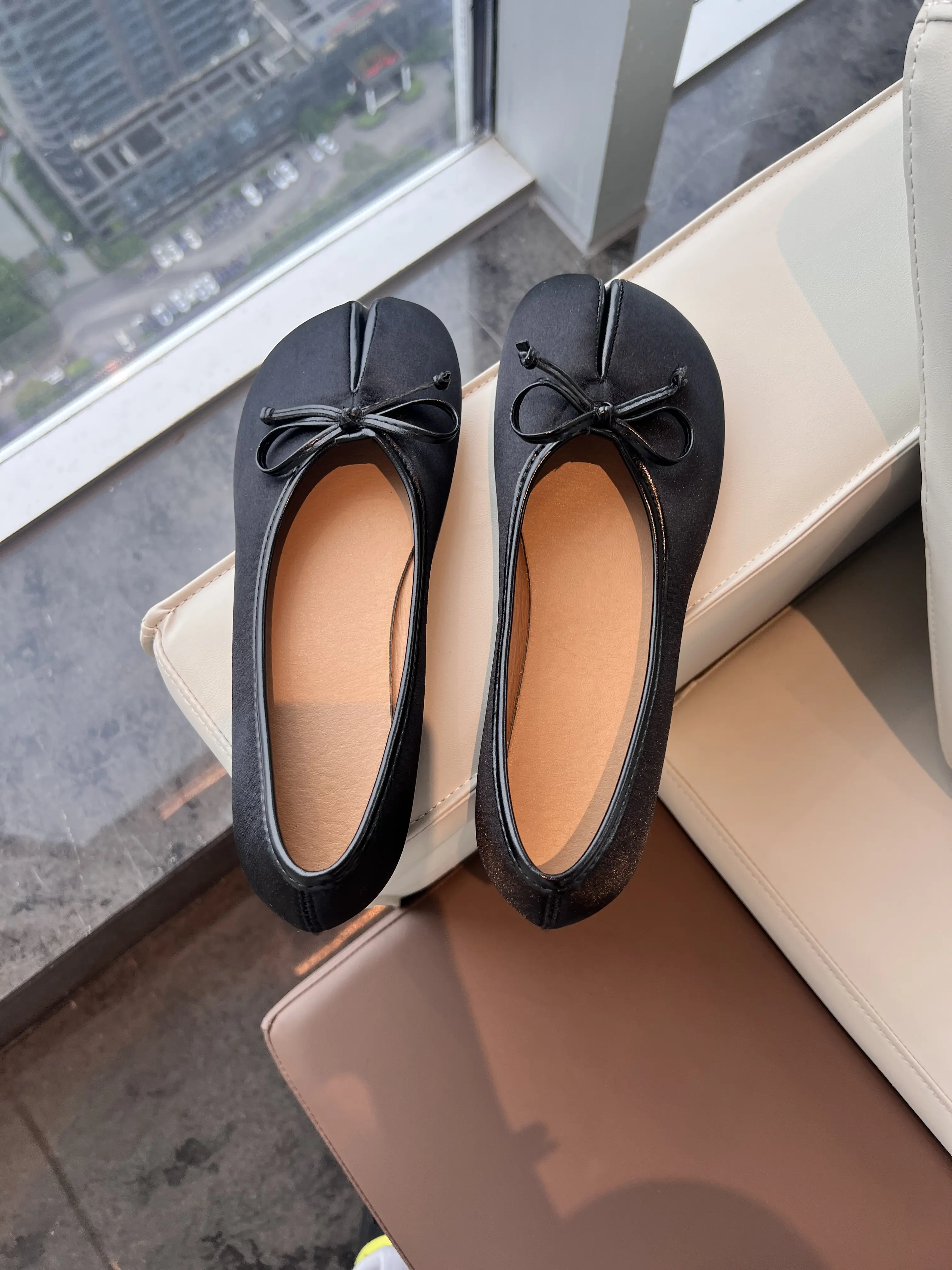 Women's Satin Upper Ballet Flats - Round Toe, Plain Design, Bow Detail, Durable Slip-On Shoes for Daily Wear, Work, Casual Plans