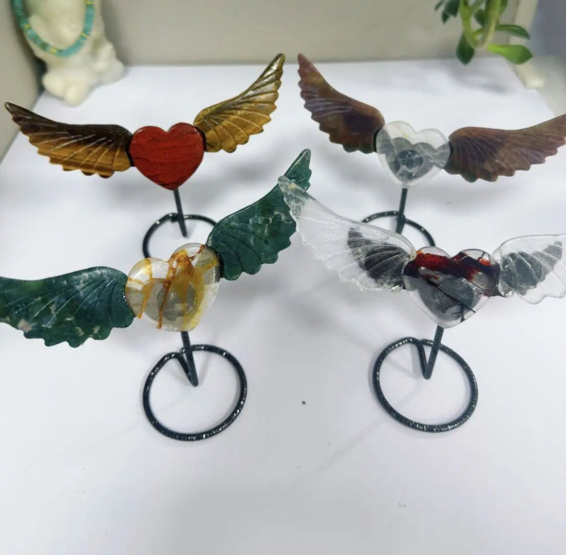 Mila(15248)gc.Hearts with wings 4pc $30