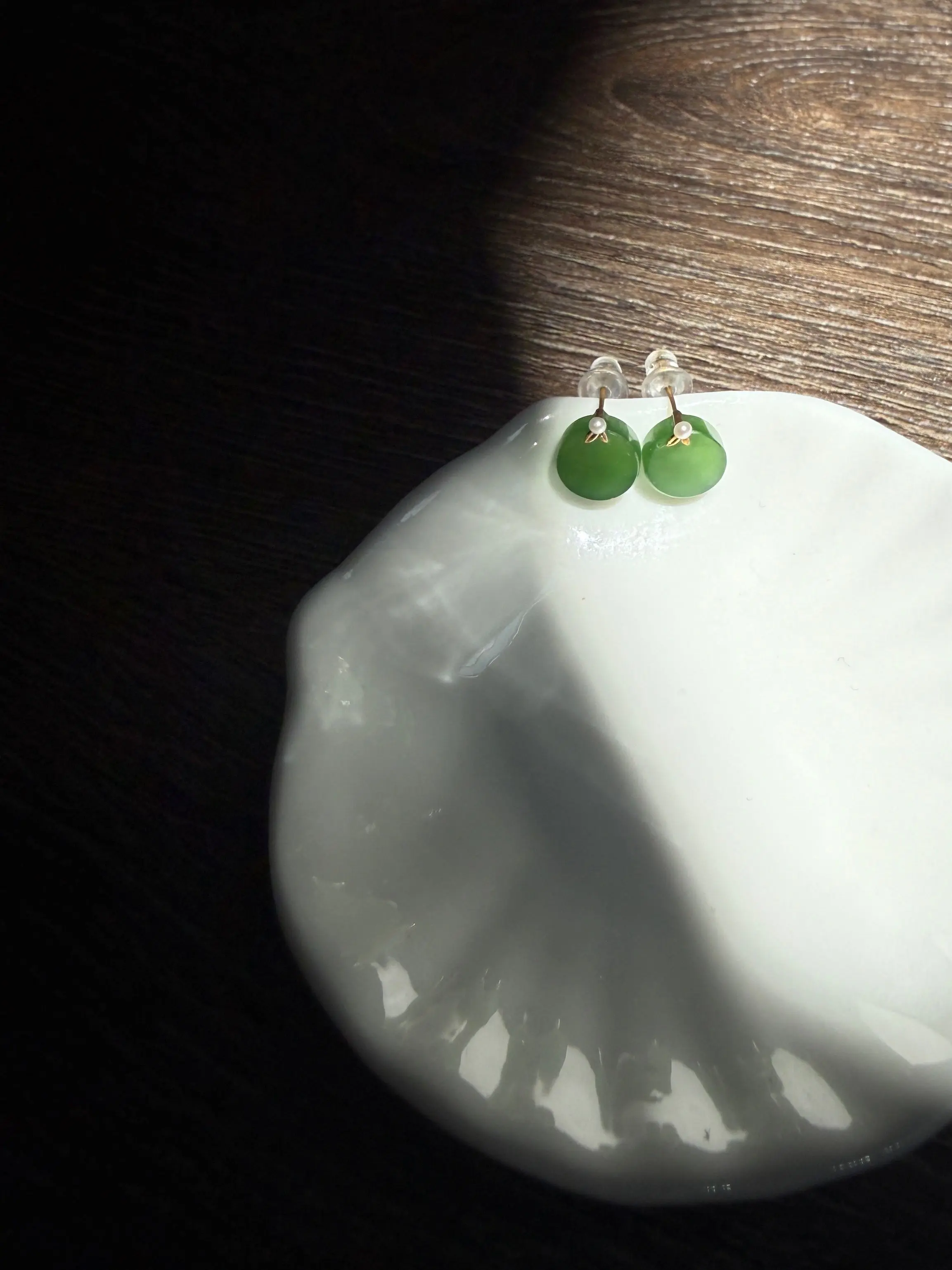 18K Gold Natural Jade Stud Earrings with Dainty Pearls
