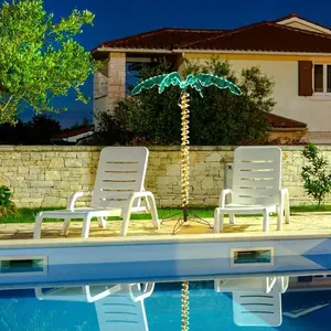 【Father's Day Gift】 Lighted LED Palm Tree Pool Lights, 4/6 FT Tall Artificial Tropical Palm Tree Lights for Outside Patio Yard Poolside Deck Porch Summer Party Decor