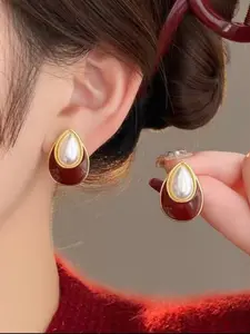 Water Drop New Year Earrings 2026, Trendy High-End Waterdrop Shape Ear Studs for Autumn Winter, Commuter Jewelry for Women Fashionable Earrings