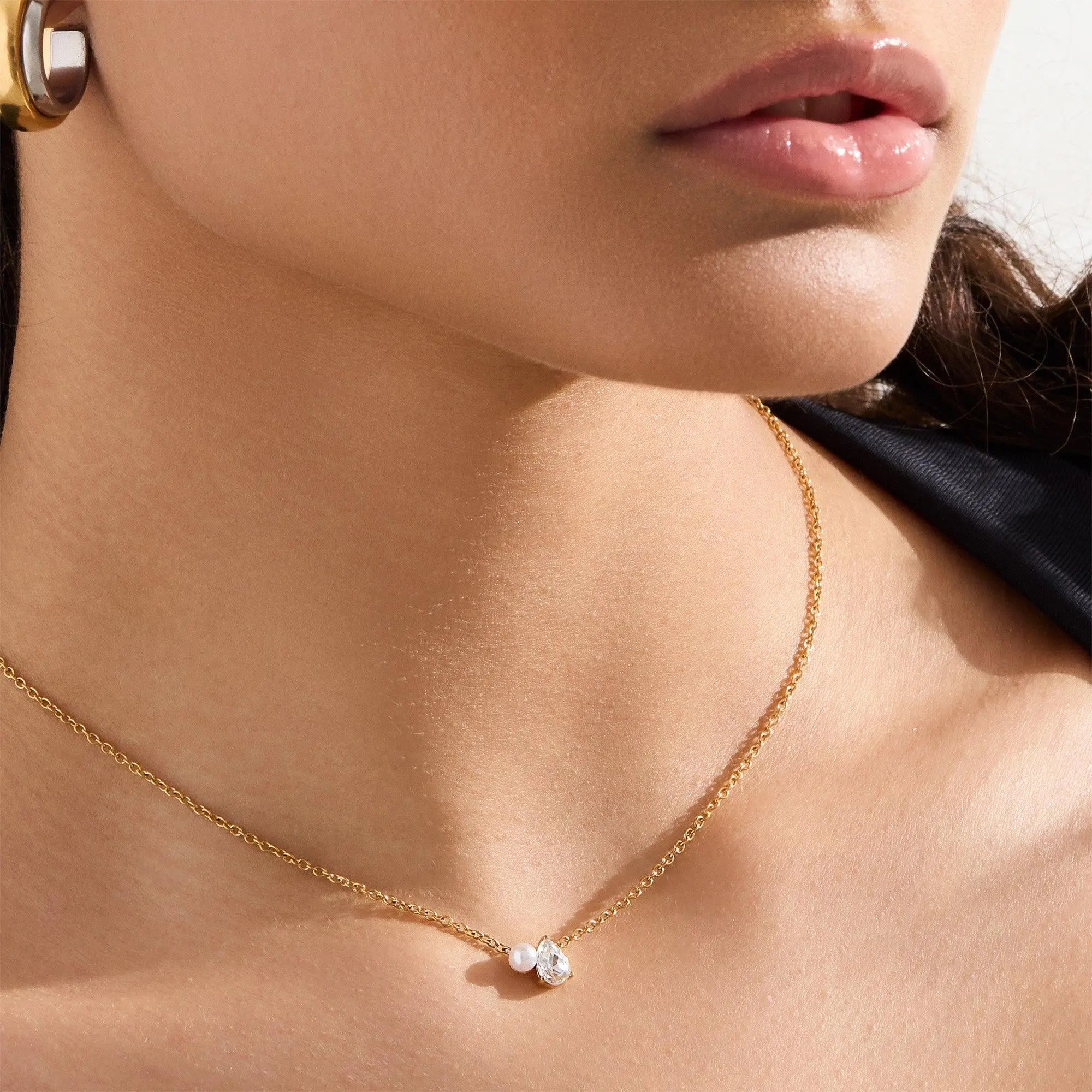 EVRY JEWELS Gold or Silver Plated Women's Hypoallergenic Toi et Moi Necklace