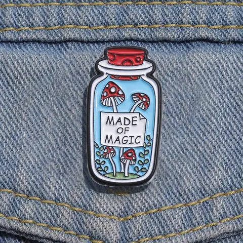 Creative Letter & Mushroom Decoration Bottle Design Brooch, Fashion Alloy Accessories for Women & Men, Suitable for Backpacks & Hats Decoration Fixed Buckle, Casual Zinc Alloy Jewelry for Men & Women, Hat Pins, Fashion Accessory