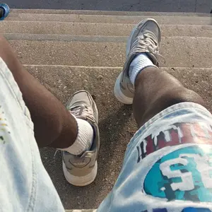 Men's Colorblock Letter Print Denim Graphic Shorts, Loose Casual Fashion Paint Splatter Shorts for Summer, Men's Bottoms for Daily Wear