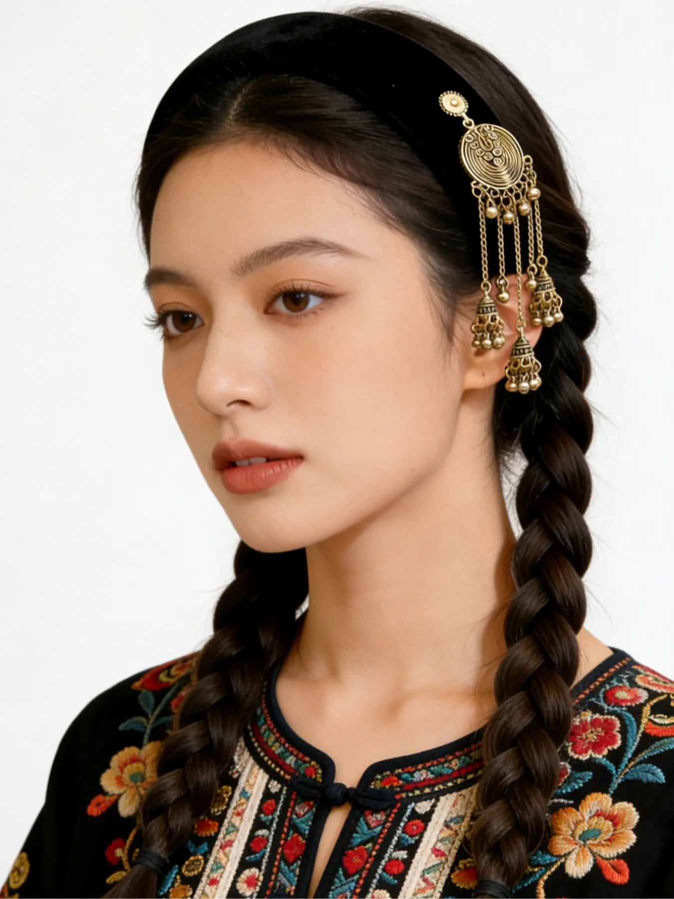 New Chinese Style Velvet Headband with Tassel and Bell, Unique Design, Vintage Court Style Women's Hair Accessory