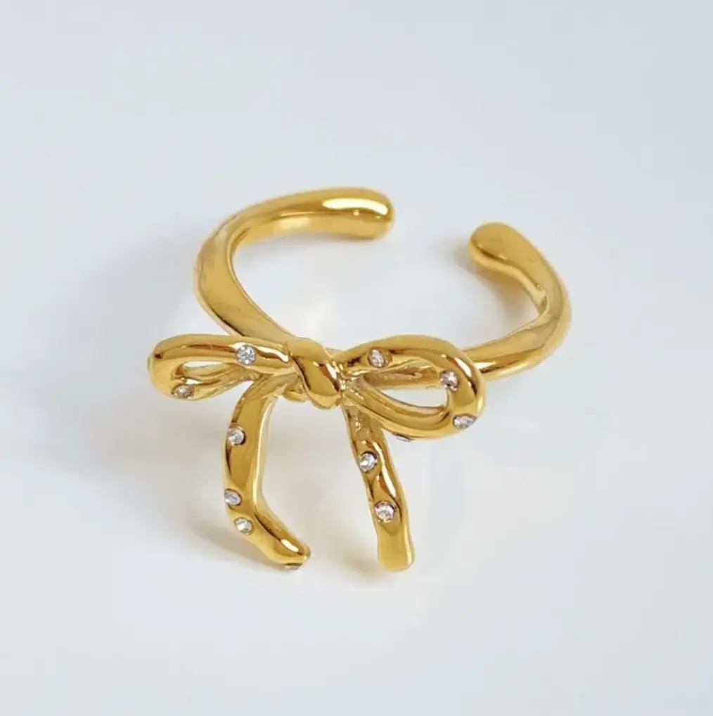 Gold Diamond Bow Ring Gold Plated with Sparkling Diamonds for Stylish Elegance