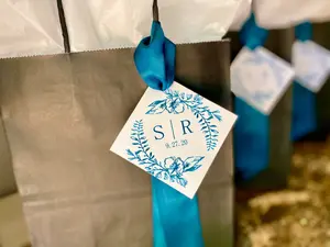 Welcome Gift Bag (Qty. 1) | Hotel Welcome Gift Bag| Wedding Guest Welcome Bag| Guest Gift Bags| Personalized Guest Bag| Corporate Gift Bags