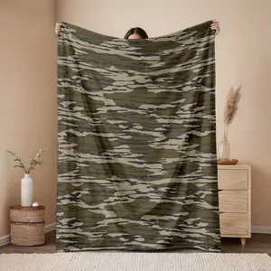 Heavy natural-toned retro fade-resistant velvet fabric blanket - brown wood-grain camouflage print, for indoor and outdoor sofa beds.
