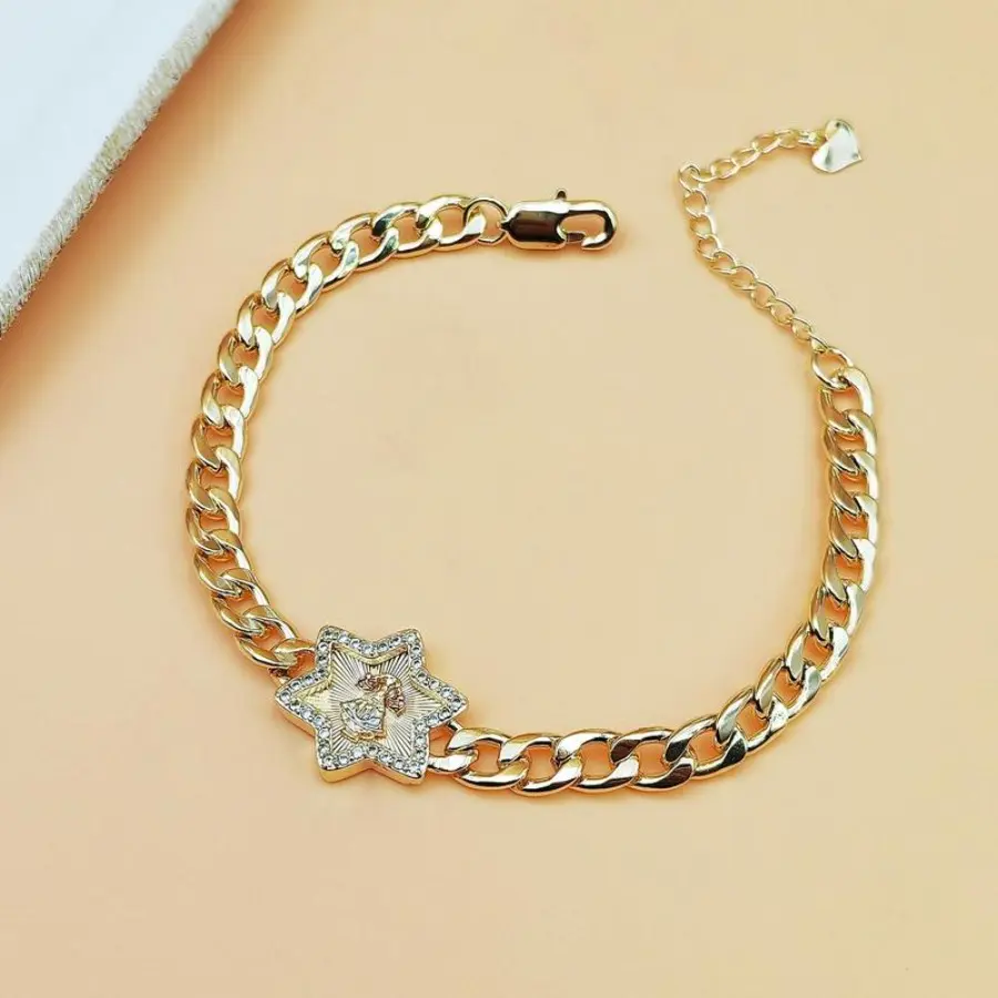 Chunky Cuban Link Metal Bracelet, Unisex Punk-Style Bangle with a Bronze Finish and Paved Rhinestone Decoration, Rhinestone Decorated Bangle