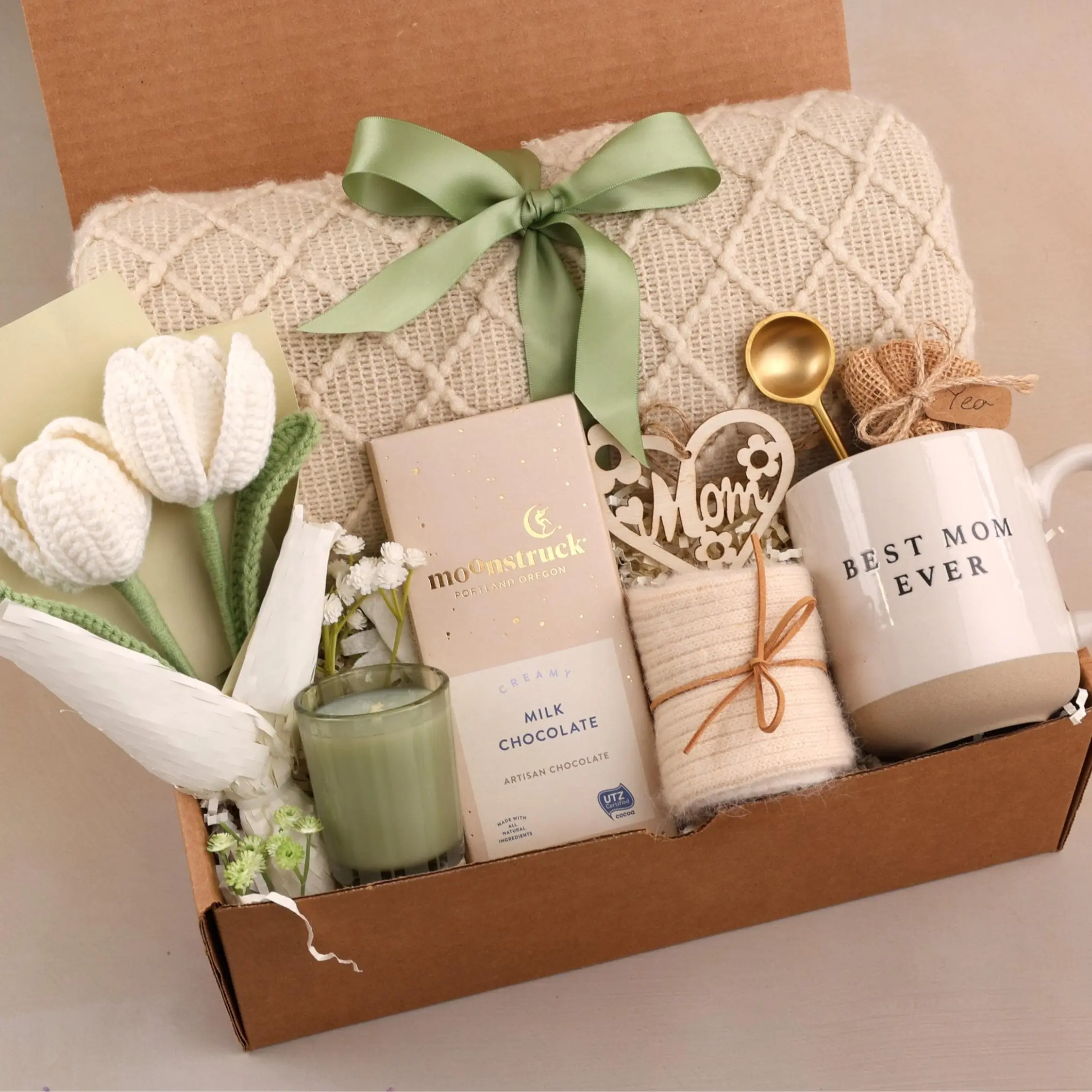 White Tulips Blanket