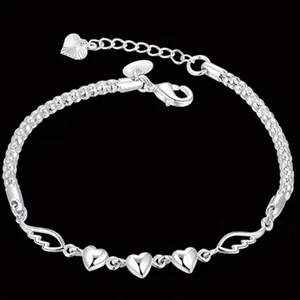 Stylish and charming angel wing chain anklet/bracelet, made of silver-plated material, elegant and exquisite, perfect for women, ideal for beach vacations or everyday wear, a Bohemian-style anklet/bracelet.