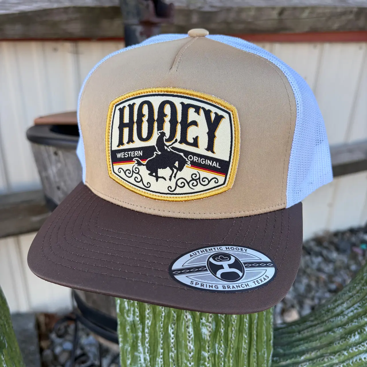 Hooey "Salado" Tan and White Trucker Hat