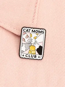 Cat Moms Club Enamel Pin Cute Multi-Cat Paws Animal Lover Fashion Cat Parent Identity Alloy Brooches Lapel Backpack Badge Fashion Jewelry Accessories Gifts for Friends Jewellery Fashion Accessory Personalized