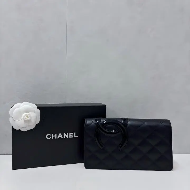 Pre-owned CHANEL Ligne Cambon Bi Fold Wallet 25251849