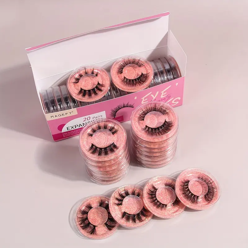 20 pairs of false eyelashes, Christmas boxed set, mixed styles, natural lengthening, crisscross curling, fluffy, reusable, suitable for everyday travel, portable packaging.