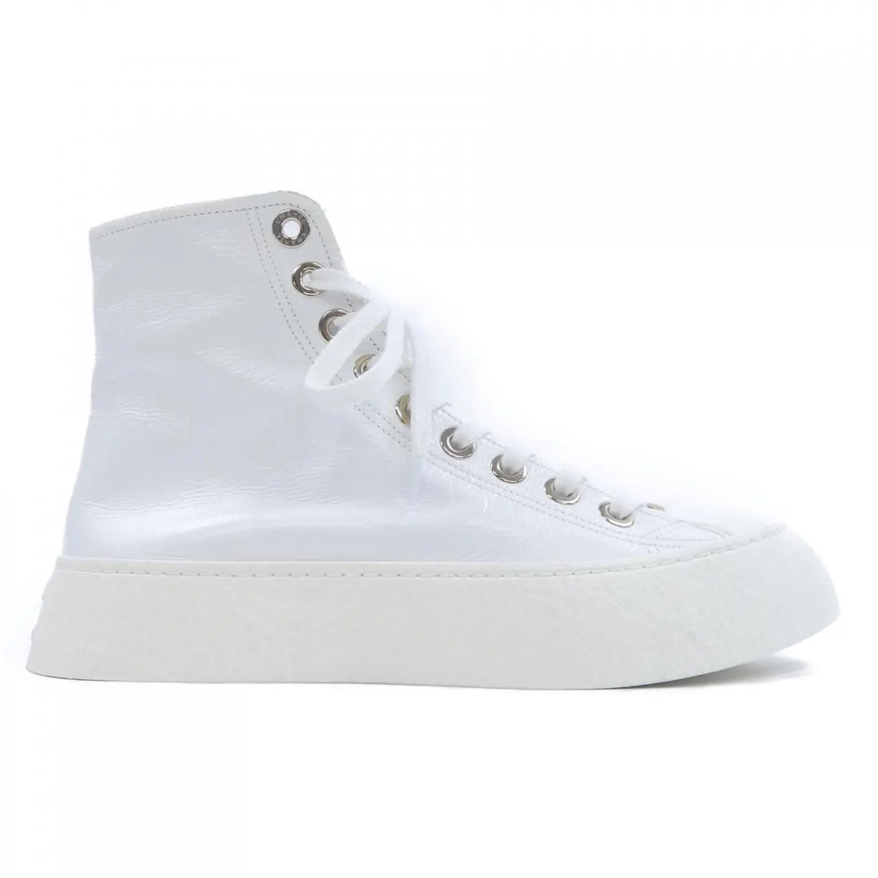 Pre-owned CHANEL Calfskin Small Leather Goods Sneakers