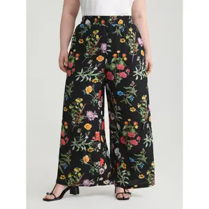 BLOOMCHIC Summer Turn-Up Plus Size Floral Print High Rise Wide-Leg Pants 1x-6x White Smoke & Black 2026 Mother's Day Pick 2026 Summer Vibes Swimweek
