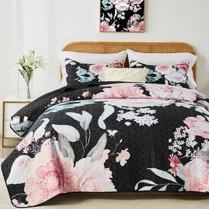Full  Size Quilt Set, Pink Floral Botanical  Black Bedding Set,3  Lightweight Soft Summer Bedspread Coverlet with 2 PIillow Sham for All Season(Pink Floral,90"x96")