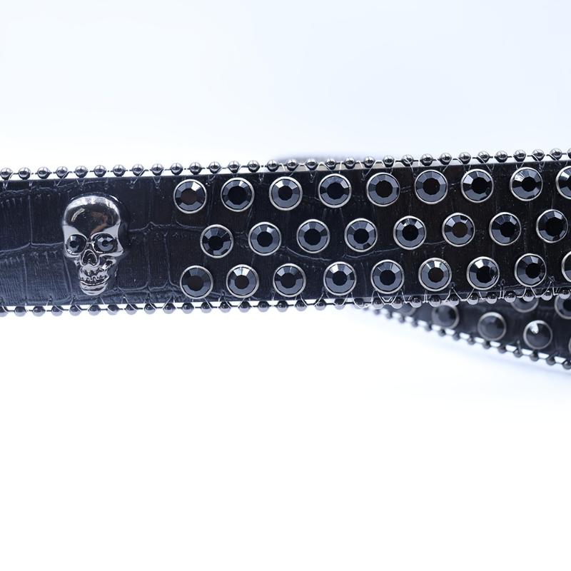 Men's & Women's Gothic Punk Y2K Rhinestone Skull Belt - Large Black Statement Belt with -Adorned Skull Buckle, Hip Hop Unisex Belt for Jeans, Parties & Themed Events (Plus Size Available)
