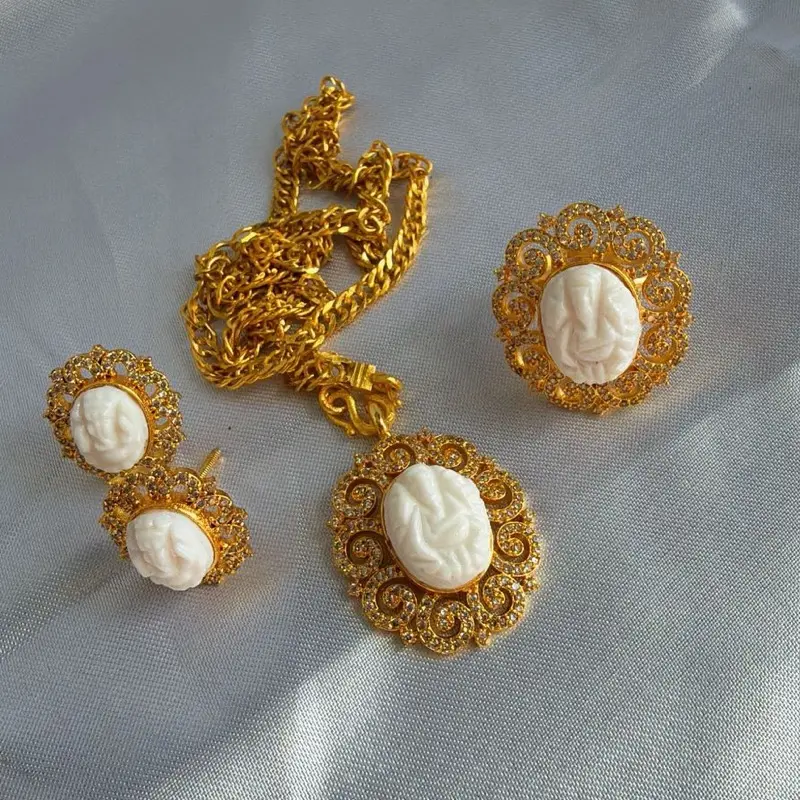 Elegant Gold Tone Jewelry Set for Women, Auspicious Geometric Ganesh Pendant on Muga Sikri Chain with Matching Earrings & Adjustable Ring, Necklaces Earrings Set, Female, Stud Earrings