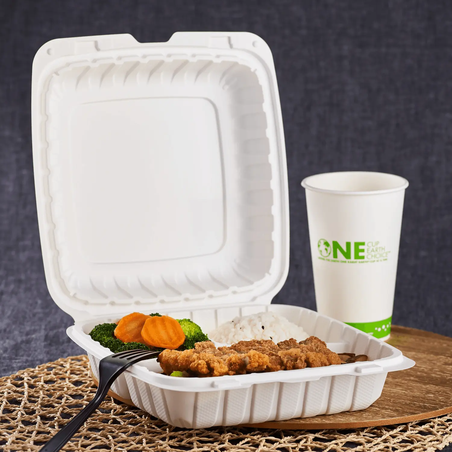 Karat Earth 9" x 9" Mineral Filled PP Hinged Container, White, 3 compartments, - 120 pcs Karat Earth 9" x 9" Mineral Filled PP Hinged Container, White, 3 compartments, - 120 pcs