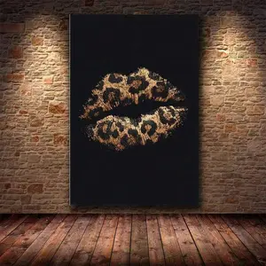 1Pc  Ready To Hang, Leopard Print Lips Canvas Wall Art, Prints For Living Room, Bedroom, Office, Modern Home Decoration Wall Decor, Art Poster Apartment Room Decor Aesthetic, Print Suitable For Fashion Art Lovers, Chic Style