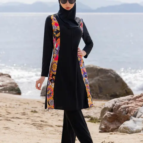 Women's Ethnic Pattern Long Sleeve Swim Top & Swim Pants & Hijab, Modesty Three-piece Set, Casual Muslim Swimwear, Islamic Swimming Suit, Head Scarf Swimsuits, Swimming Wear for Beach and Vacation, Fashion Full Coverage Swimsuits