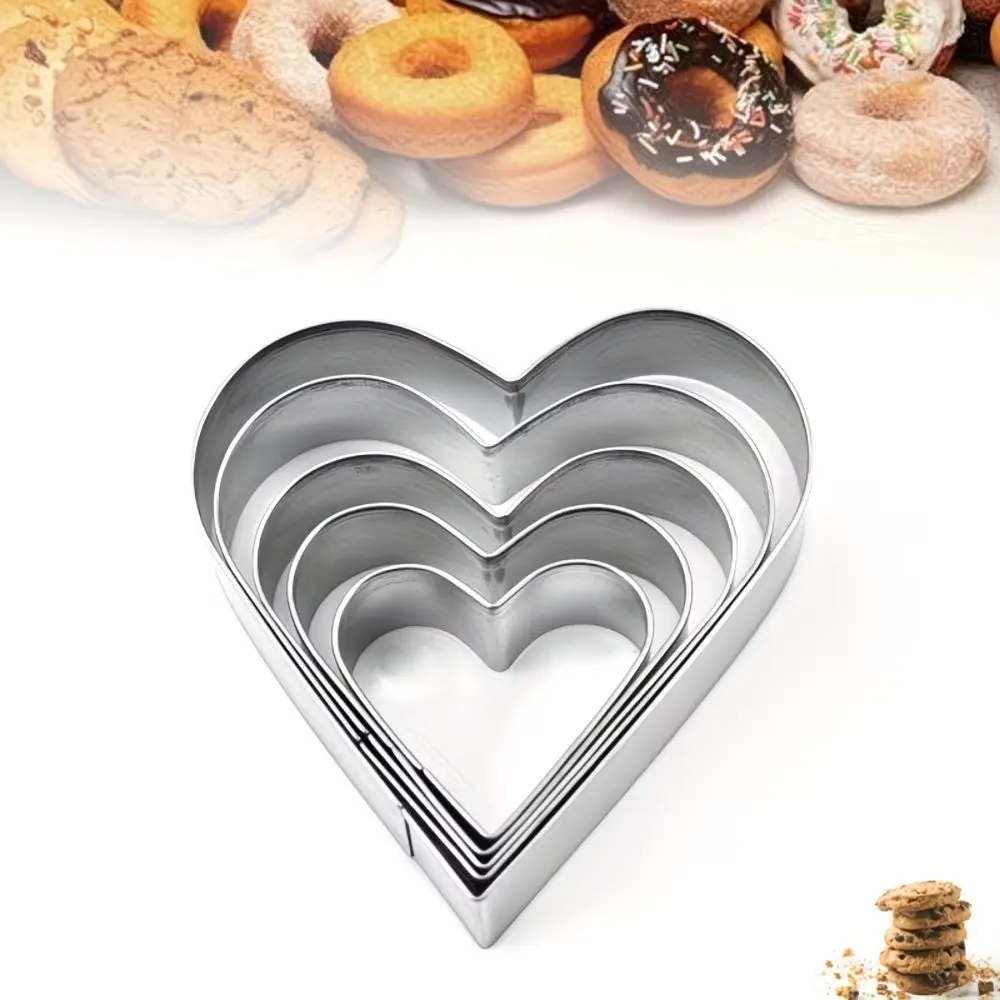 Heart-Shaped Biscuit Cutters, 5-Piece Stainless Steel Pastry Cutter Set, Love Design Biscuit Molds, Essential Baking & Kitchen Accessory, Cookie Cutter