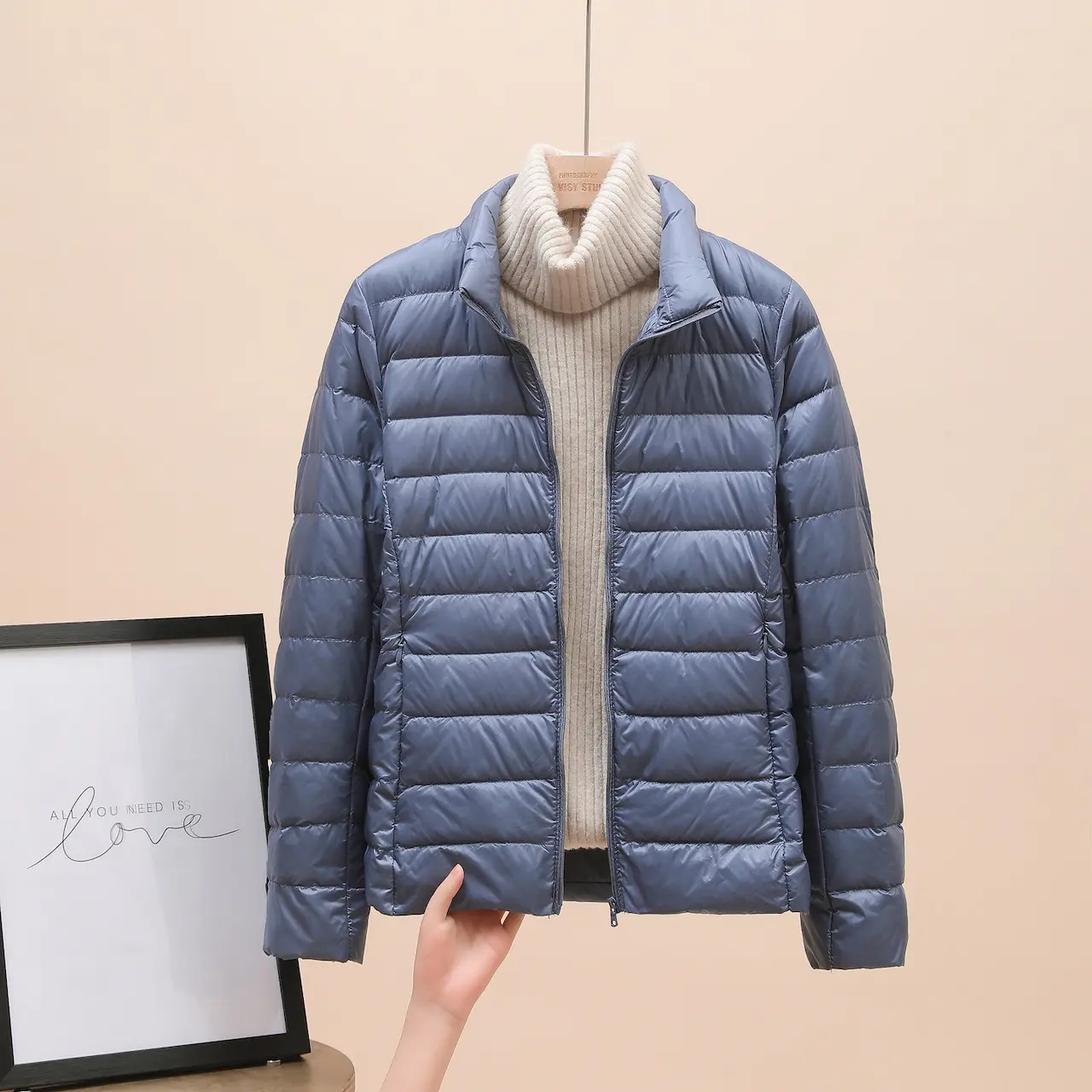 Mist blue (standing collar)