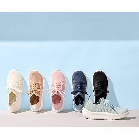 Clarks Cloudsteppers™ Washable Solevana Lace-Up Sneaker